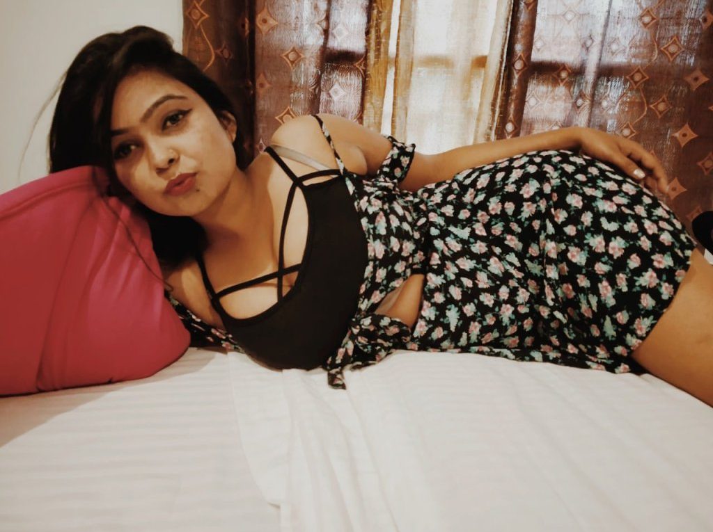 Esenyurt Albenisi Yüksek Bayan Escort Hale